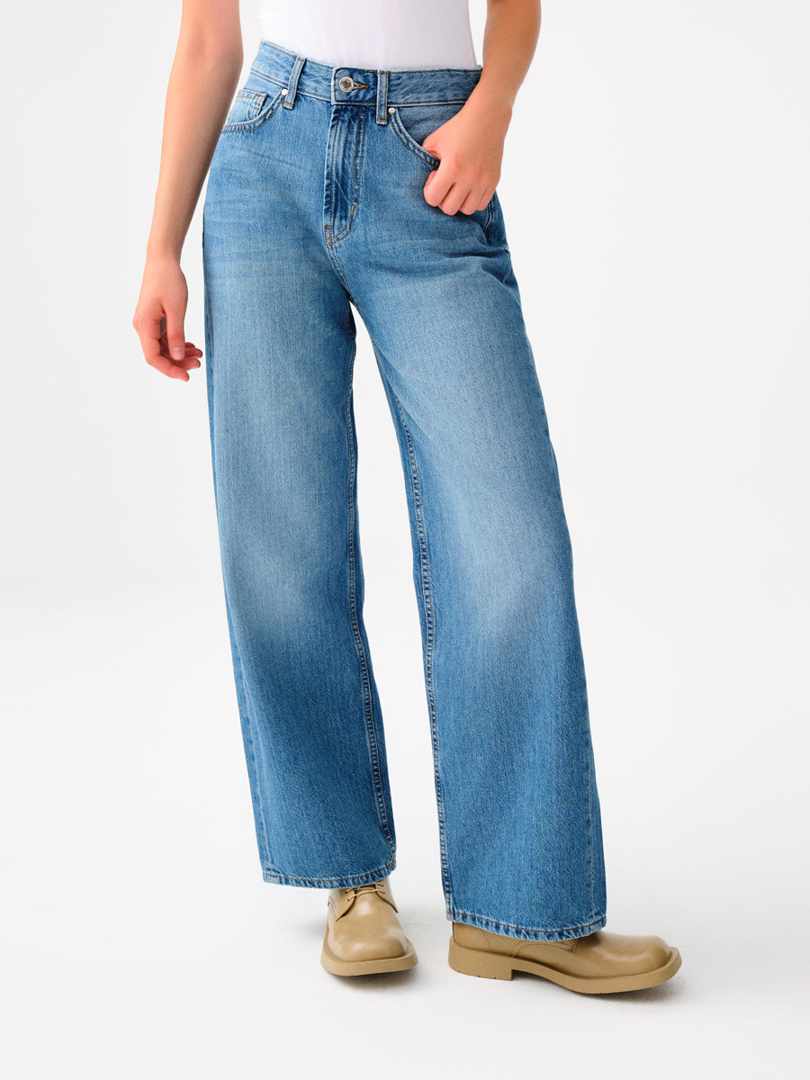 Wide Leg Regular Fit Women's Trousers