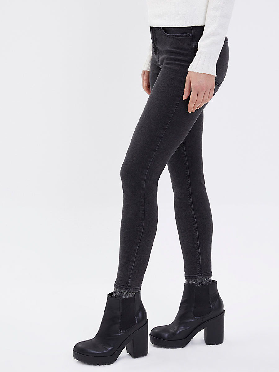 Nicole Skinny Fit Women's Trousers