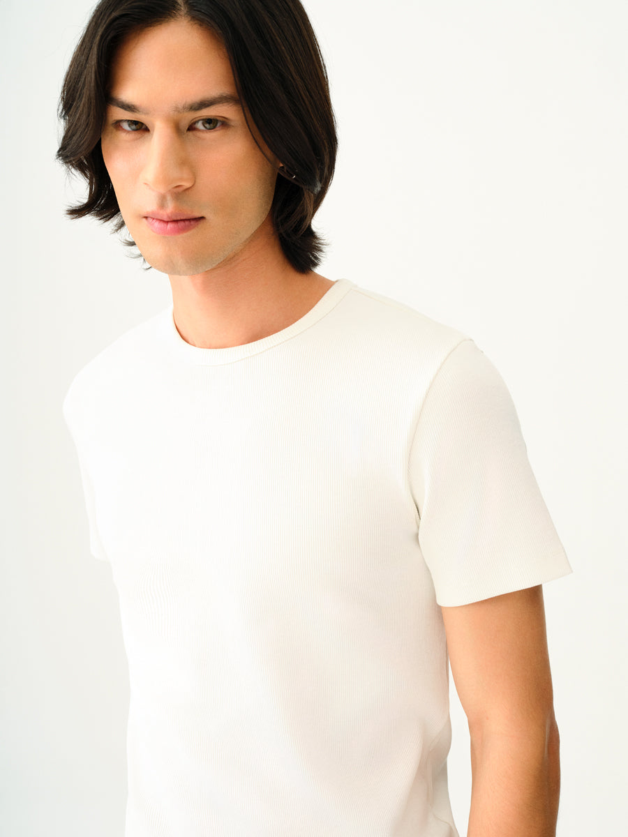 Slim Fit Men's T-shirt Short Sleeve